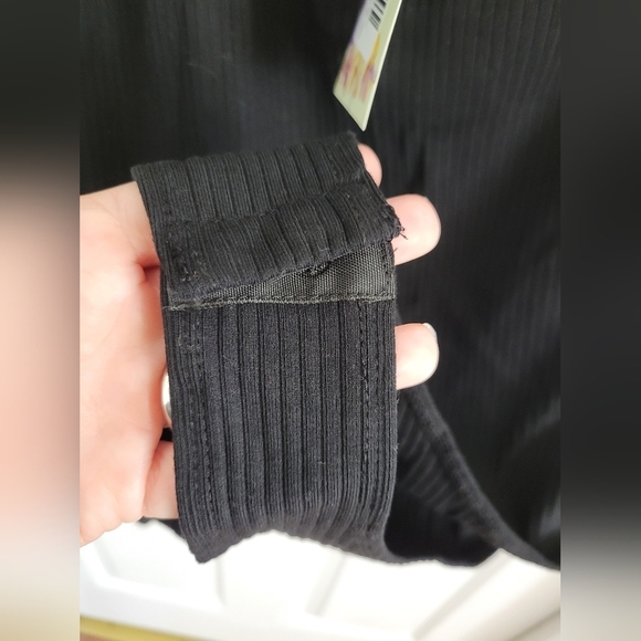 NWT ee:some Sheer One-Shoulder Black Bodysuit Size Medium - Picture 6 of 9